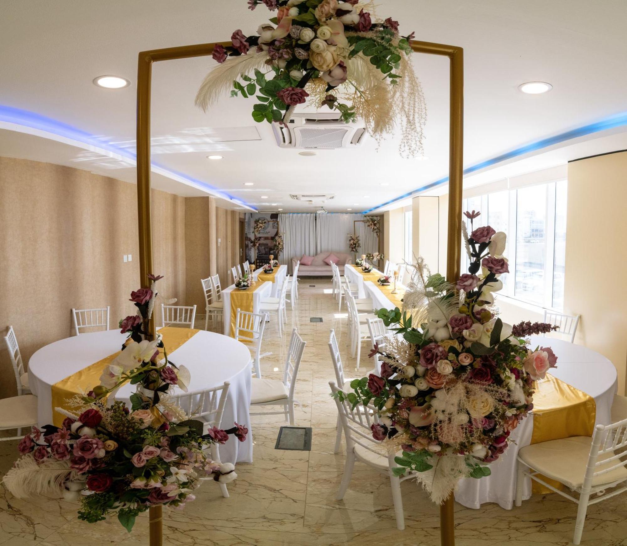 Diamond Star Hotel فندق النجمة الماسية Ес-Сіб Екстер'єр фото
