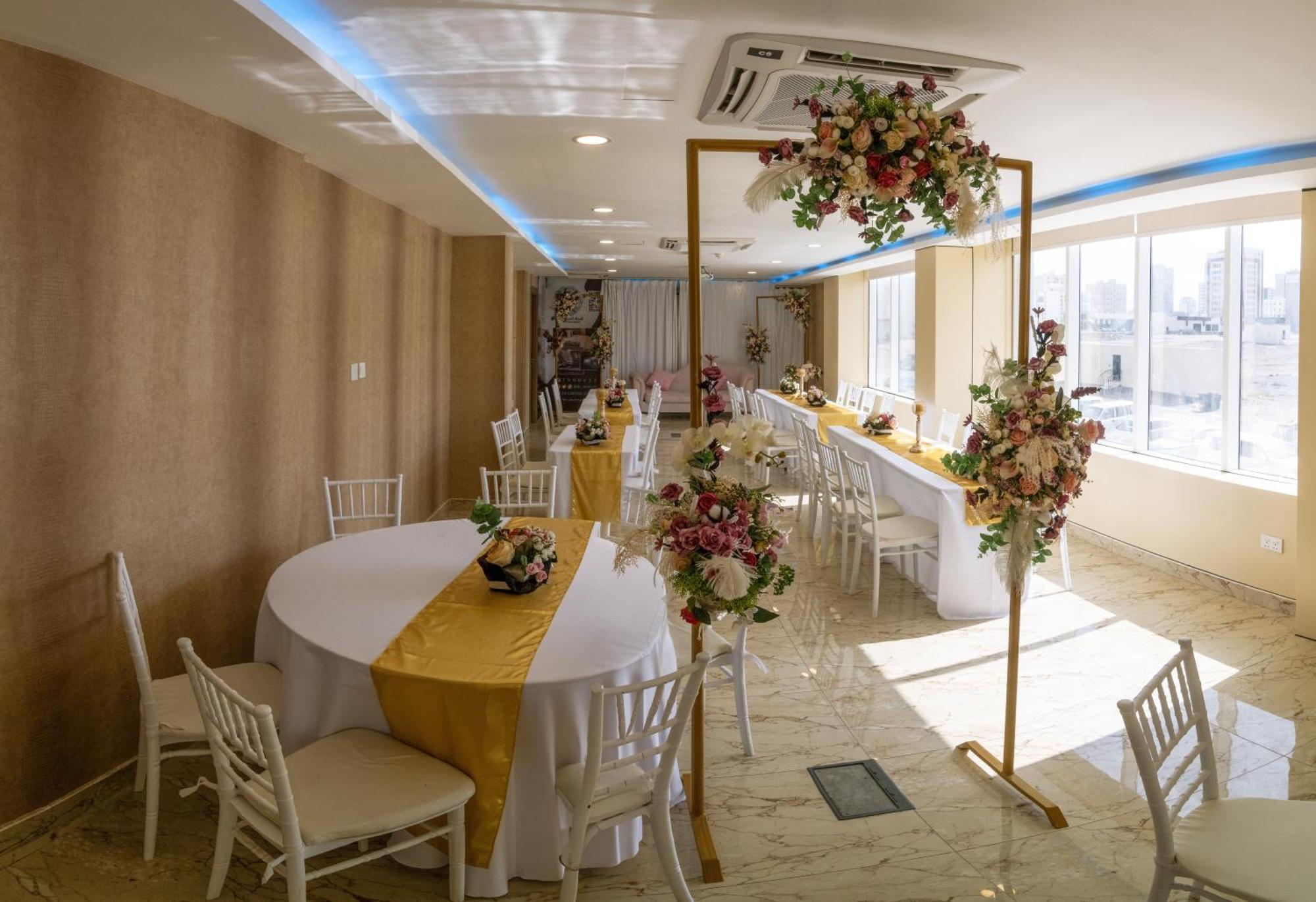 Diamond Star Hotel فندق النجمة الماسية Ес-Сіб Екстер'єр фото