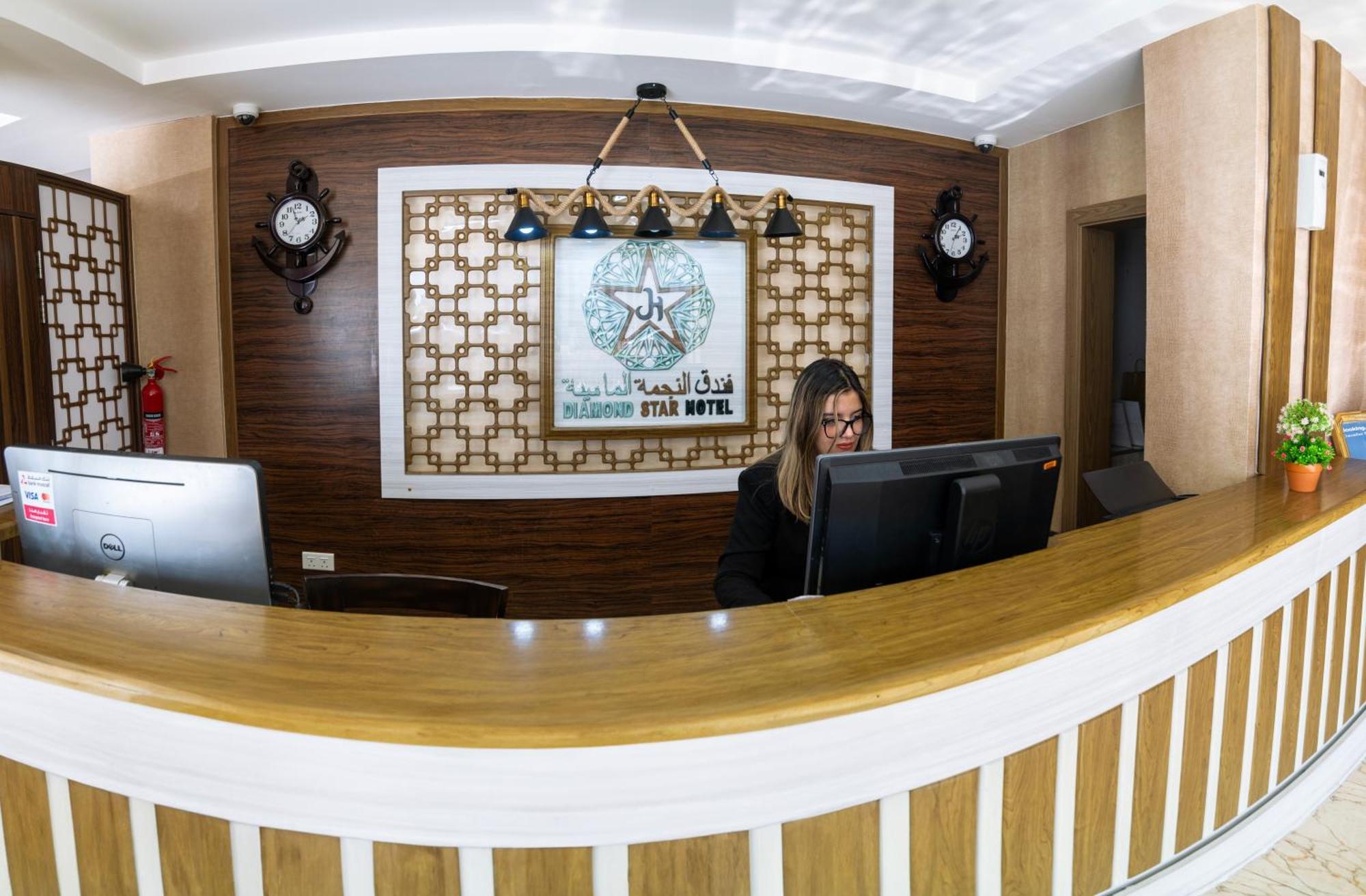 Diamond Star Hotel فندق النجمة الماسية Ес-Сіб Екстер'єр фото