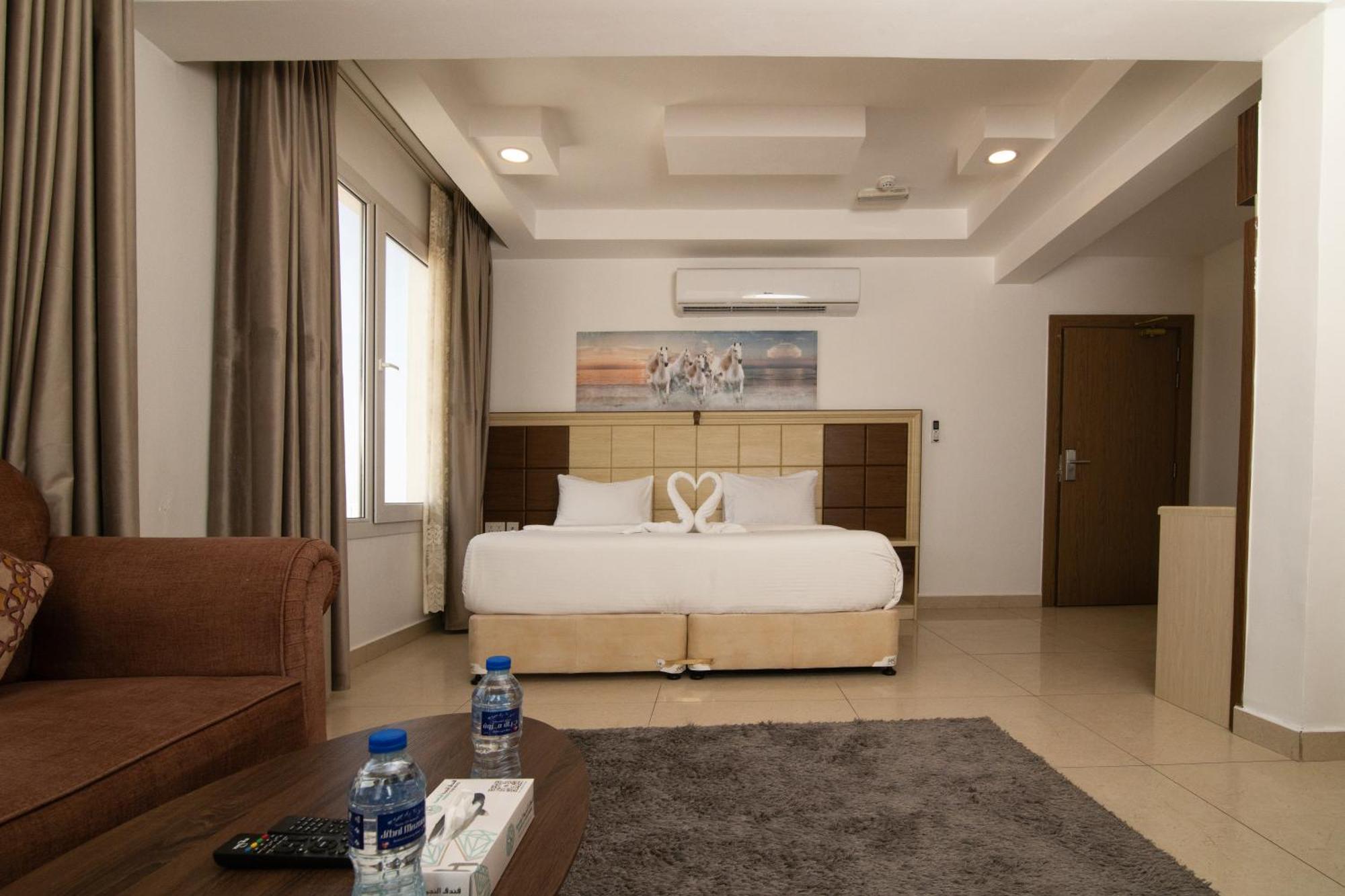 Diamond Star Hotel فندق النجمة الماسية Ес-Сіб Екстер'єр фото