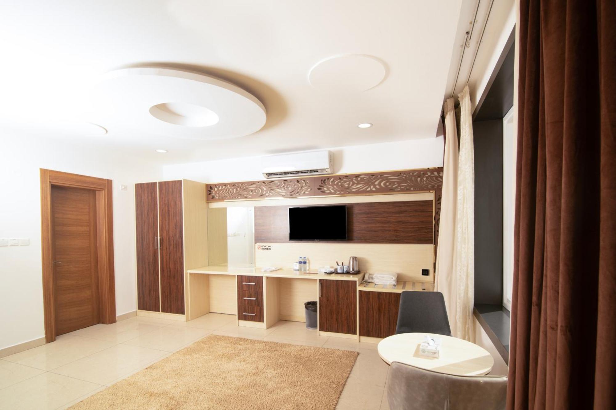 Diamond Star Hotel فندق النجمة الماسية Ес-Сіб Екстер'єр фото