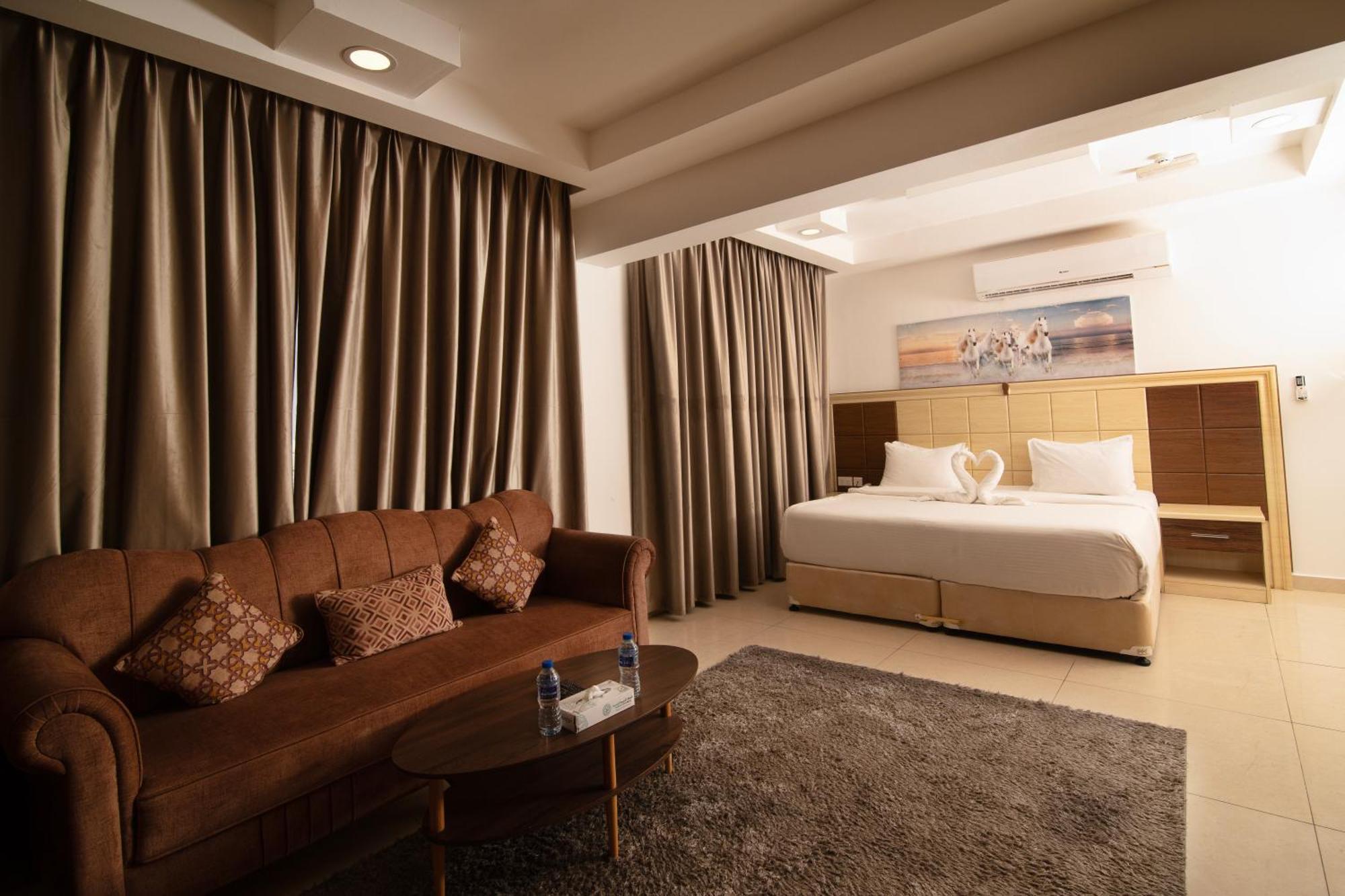 Diamond Star Hotel فندق النجمة الماسية Ес-Сіб Екстер'єр фото