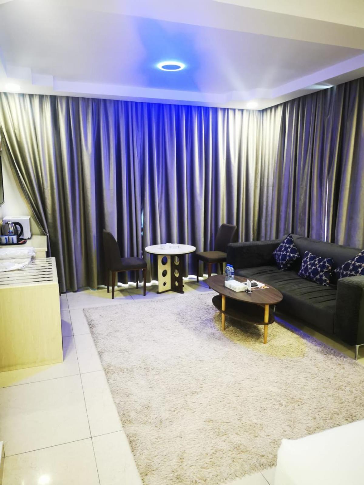 Diamond Star Hotel فندق النجمة الماسية Ес-Сіб Екстер'єр фото